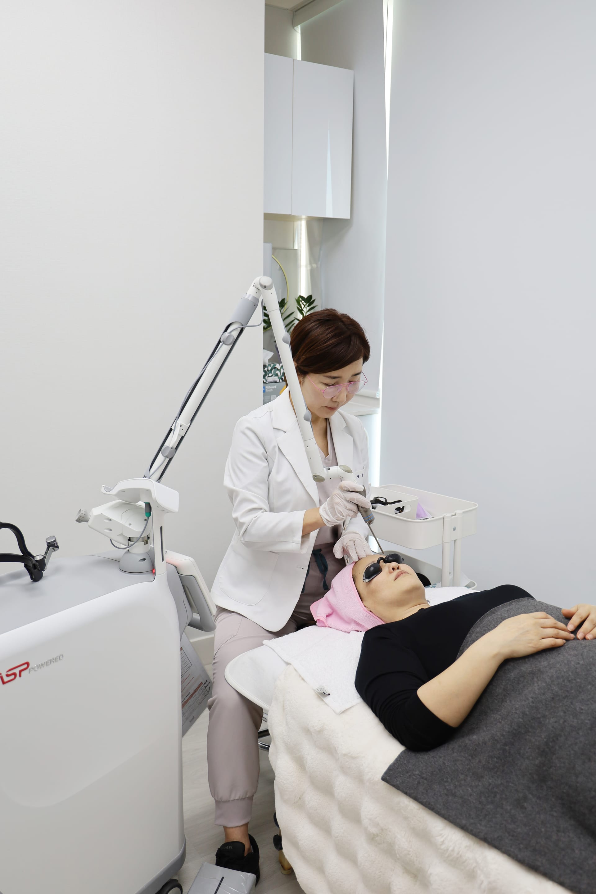 Laser and light treatments at Smile Well Coquitlam